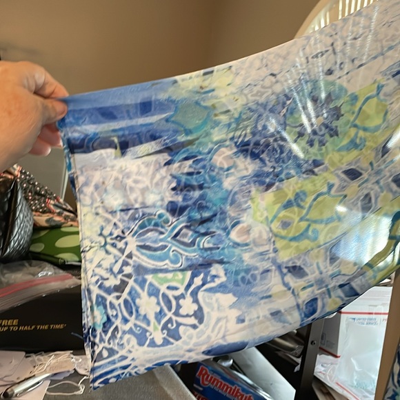 Blue and Green Patterned Women's Top - Picture 4 of 6